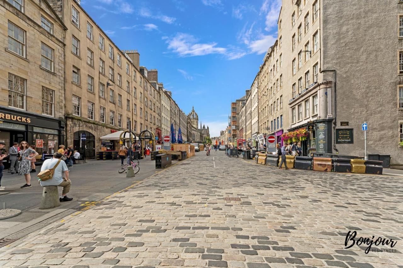 Old Town Spacious 5Br-2Ba, Near Royal Mile By Bonjour Residences Edinburgh Bagian luar foto