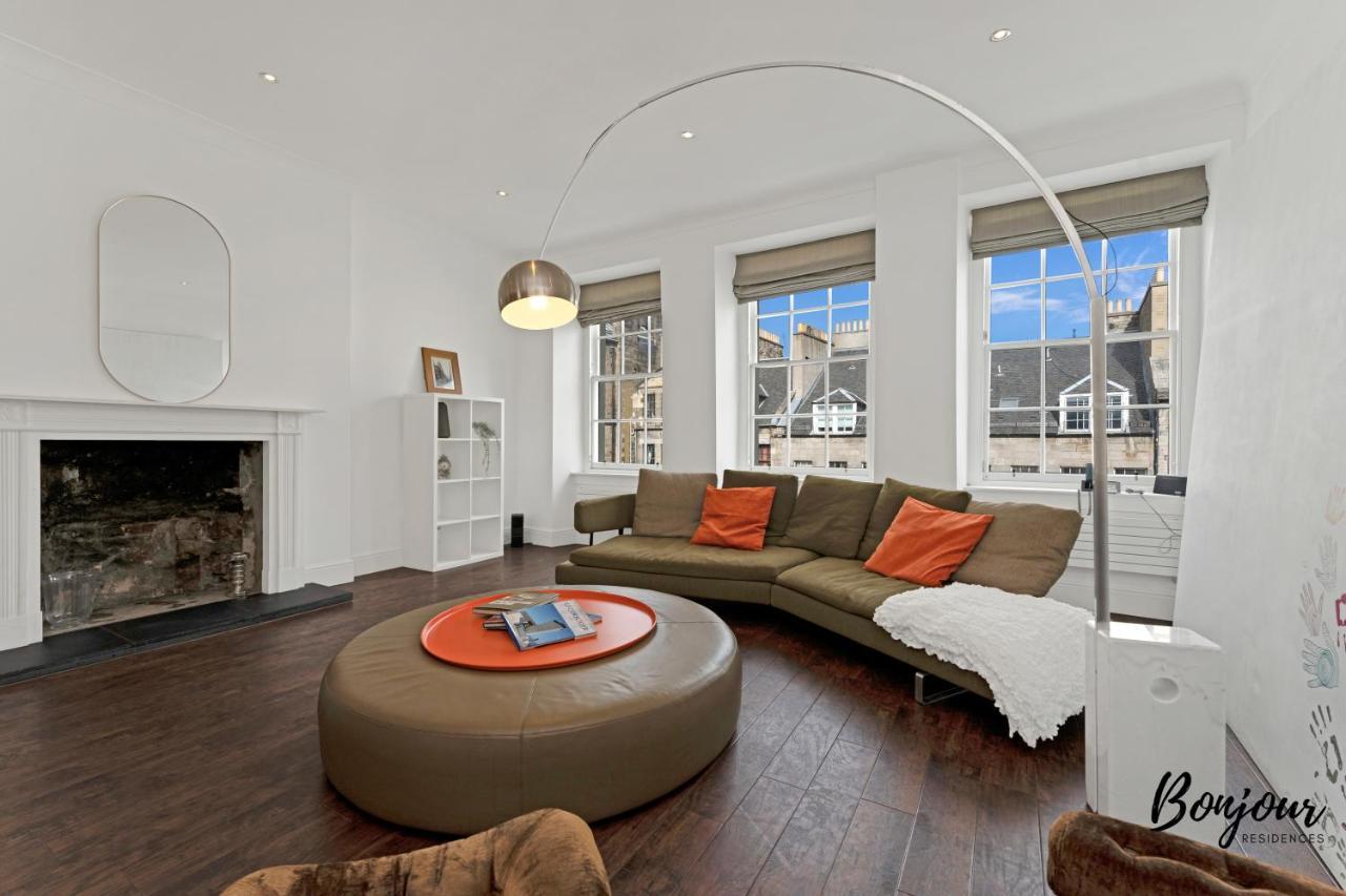 Old Town Spacious 5Br-2Ba, Near Royal Mile By Bonjour Residences Edinburgh Bagian luar foto